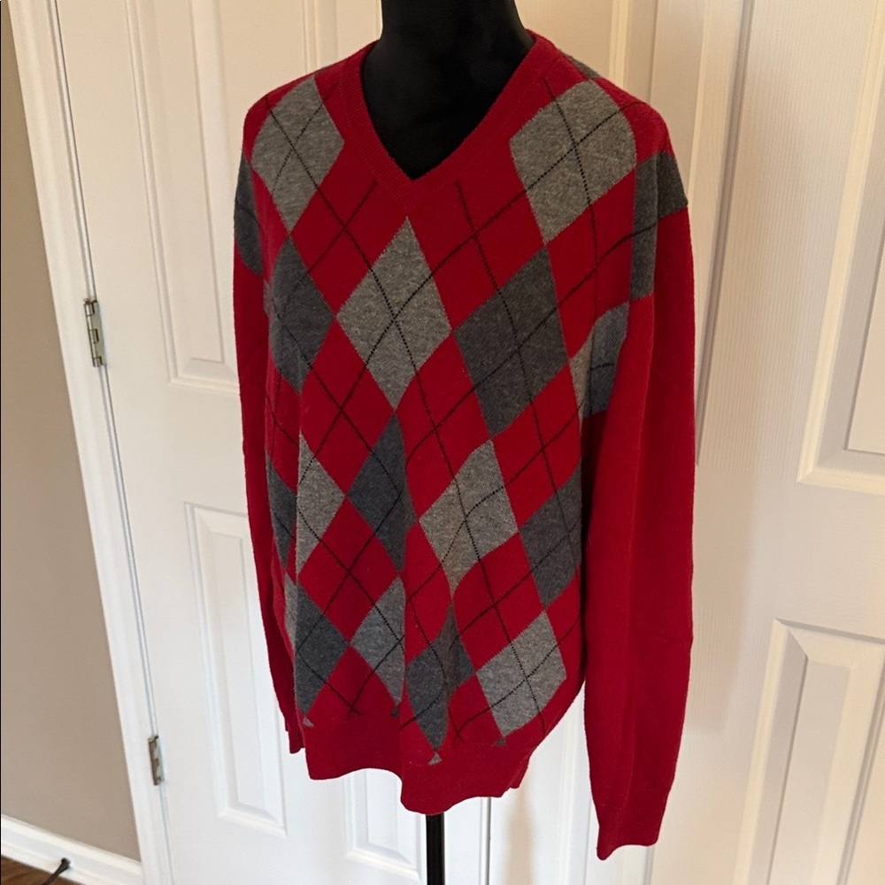 Jos. A. Bank Red Sweater - Picture 5 of 8